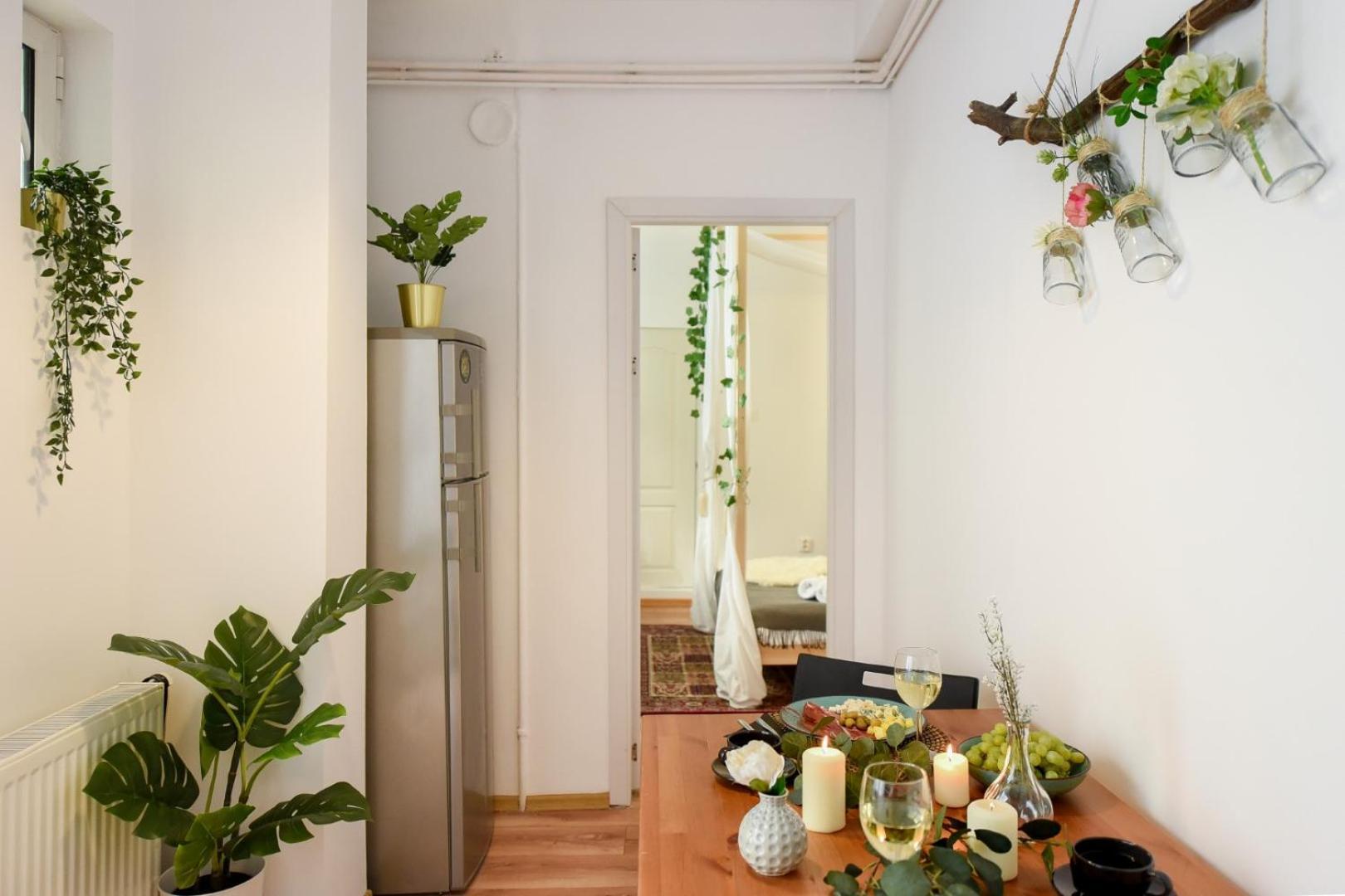 Apartment Historic Charm Meets Modern Luxury - Stylish In The Center Bucharest