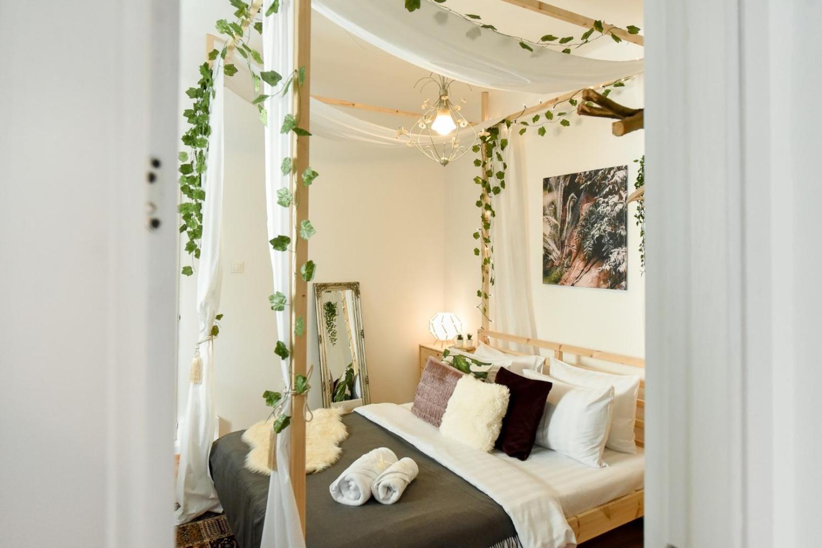 Historic Charm Meets Modern Luxury - Stylish In The Center * Bucharest
