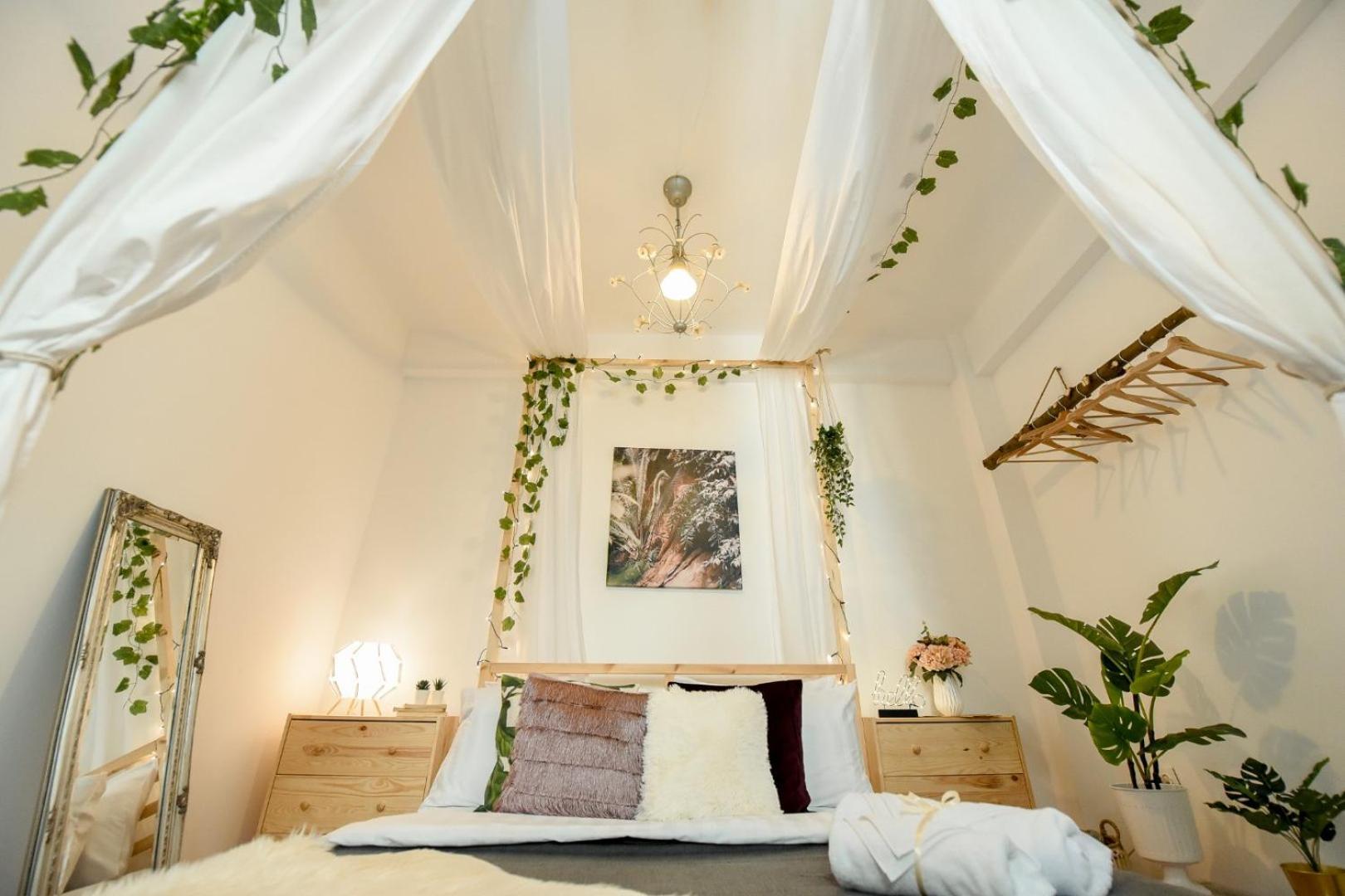 Apartment Historic Charm Meets Modern Luxury - Stylish In The Center Bucharest